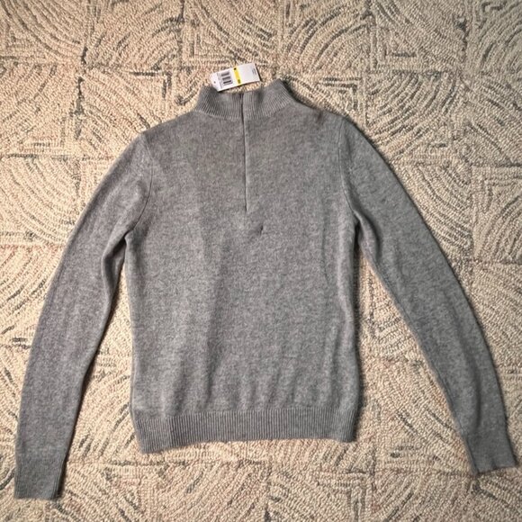 Michael by Michael Kors 100% Cashmere Cutout V-Neck Sweater - Picture 4 of 14